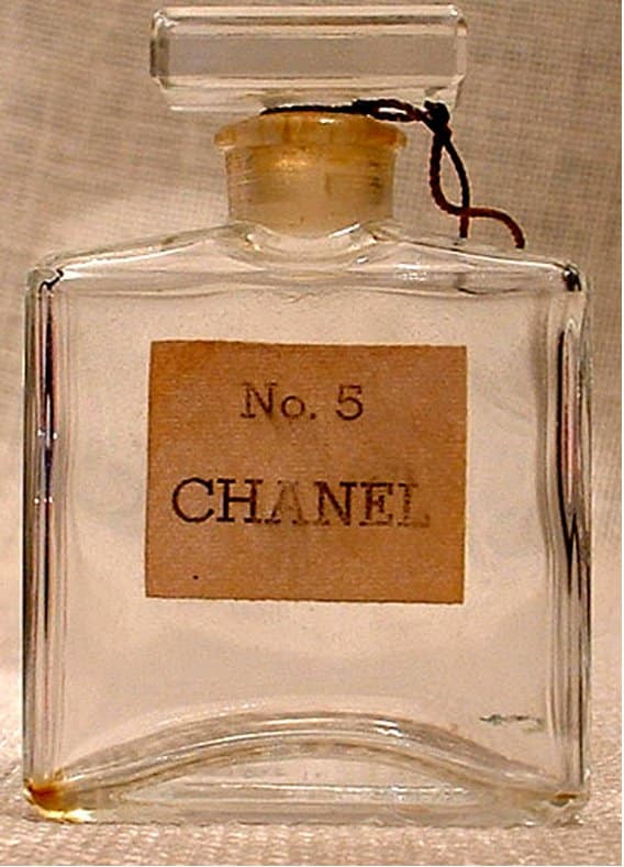 Chanel N 5 Prezzo Storia